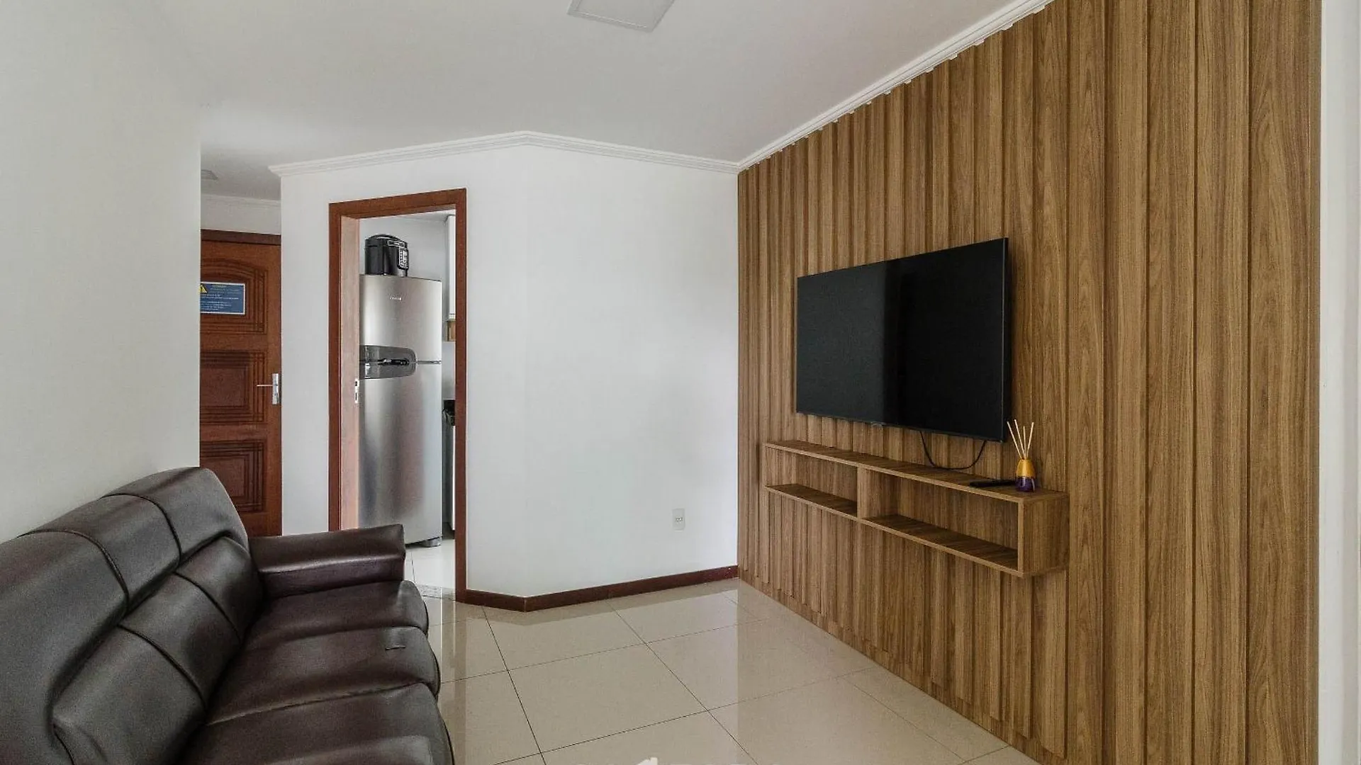 Apartamento A 500M Da Praia Cabo Frio-Rj Efr0104 Brazil