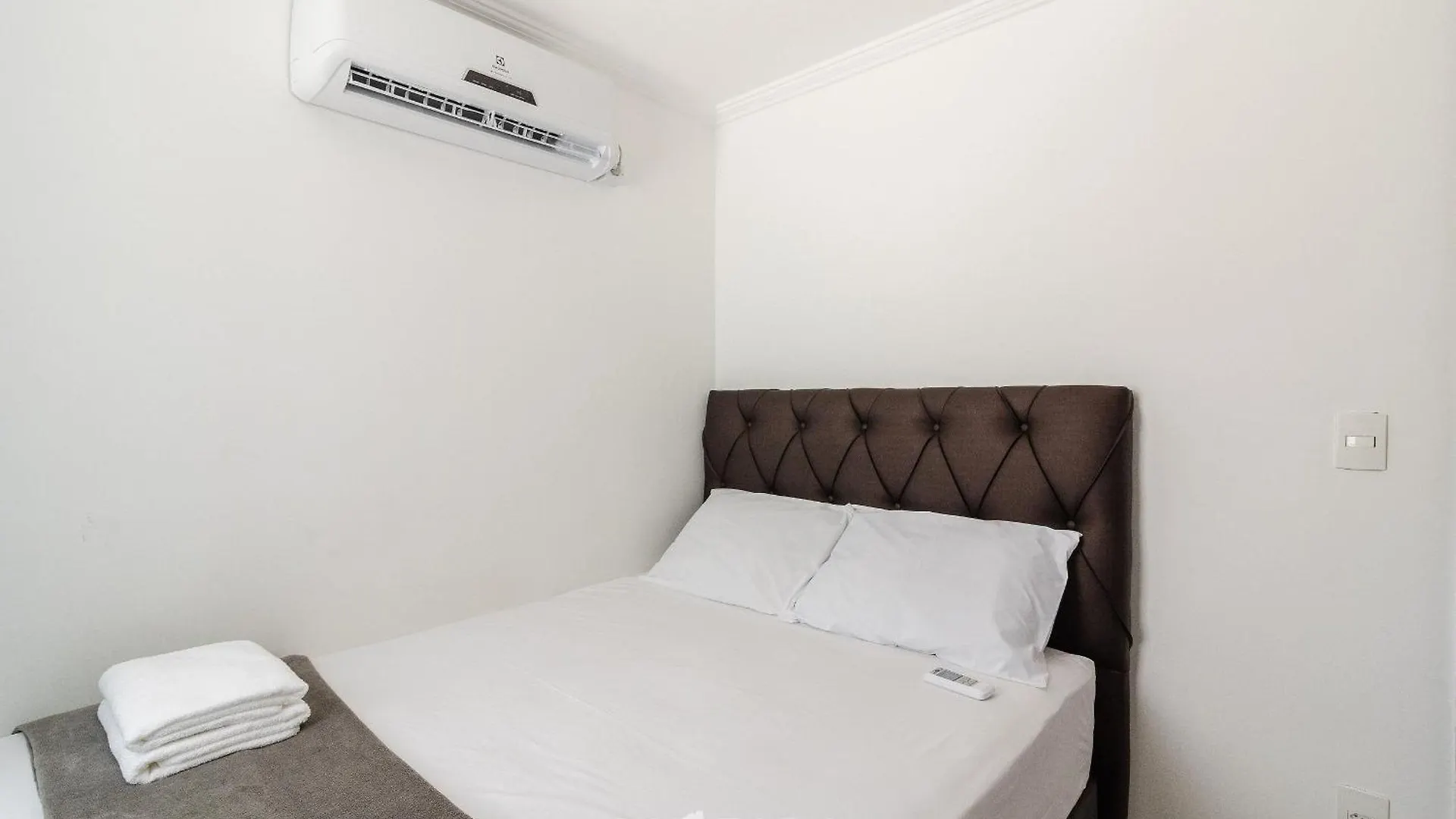 Apartamento A 500M Da Praia Cabo Frio-Rj Efr0104 0*,